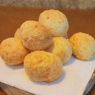 Mini Pão de Queijo - 10 unidades