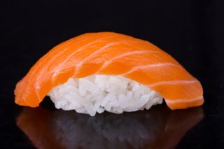 Суші Лосось