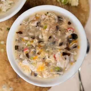 18. Супа от морски дарове (300г)