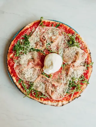 Burrata e prosciutto