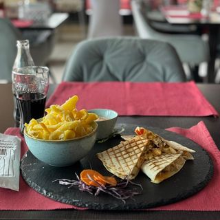 Quesadilla cu piept de pui