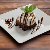 Brownie Con Helado De Vainilla