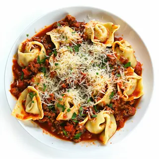 Tortellini Boloñesa