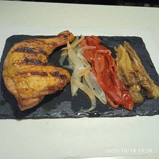 Muslo de pollo a la brasa 