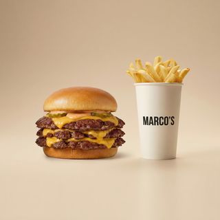 COMBO TRIPLE CLASSIC SMASH BURGER