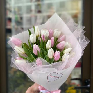 #44. ტიტების თაიგული