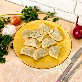 Pierogi z szpinakiem i serem feta