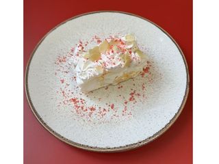 Меренговий рулет