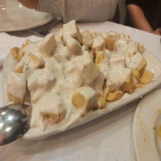 Patatas Con Salsa Cabrales