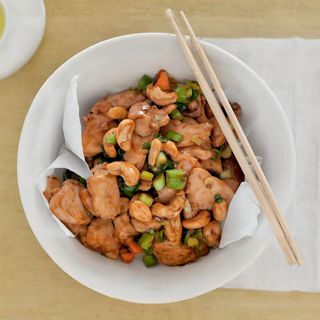 Chicken In Cashew Nuts