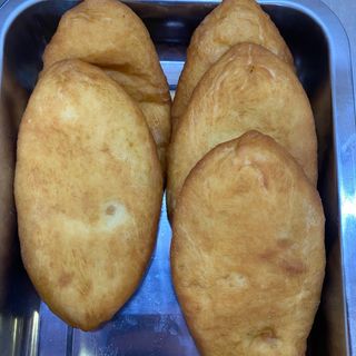 Смажений пиріжок з картоплею