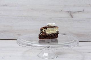 Felie de tort - Oreo 