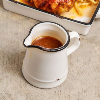 Extra jugo de pollo a l'ast (se sirve en el mismo envase que el  pollo)