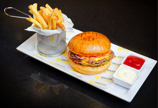 SMASH BURGER DOUBLE KOMBO + Coca-Cola ZERO LIMENKA