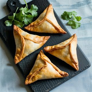 Precooked Samosas