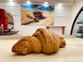 Croissant cu fistic