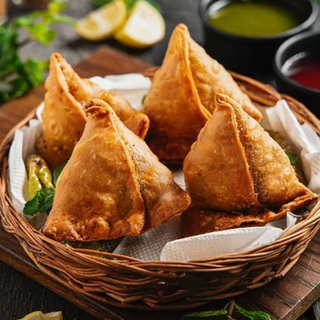 Keema Samosa (2ud)