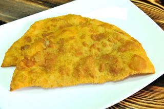 Чебуреки с мясом (1 шт.)