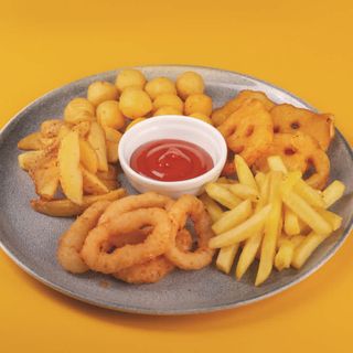 Ассорти снэков на детскую компанию (300 гр.)