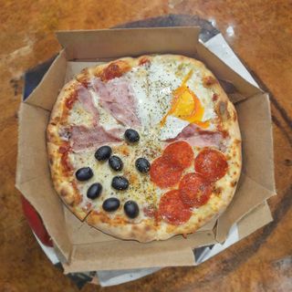 Pizza Quattro Stagioni