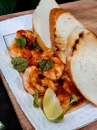 Креветки в кисло-солодкому соусі