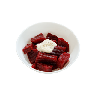 Salată de Sfeclă Roșie Coaptă cu Hrean