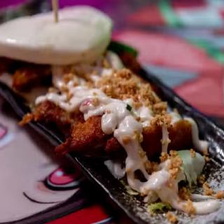 1. Bao De Pollo (1 Ud.)