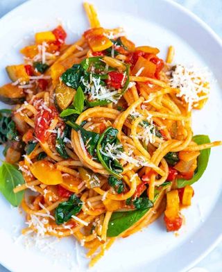 სპაგეტი ბოსტნეულით/Veggie Spaghetti