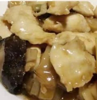 293 Pollo, funghi, bambu 