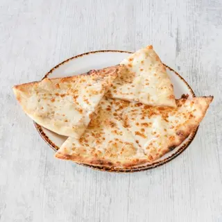 Pan de Focaccia con Ajo y Mozzarella
