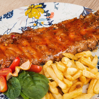 Scarita de porc cu sos bbq 