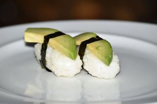 31. Nigiri avocado