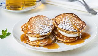 Clătite cu cremă de vanilie 2 buc