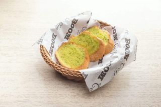 Хлеб чесночный белый