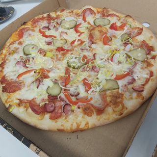 Pizza Conu' Mustăcios Ø32cm 650g
