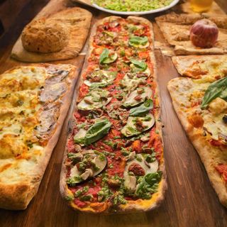 Pizza La Favolosa (80 Cm.)