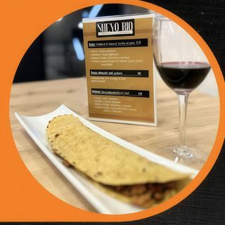 Machete De Maíz Tinga De Pollo