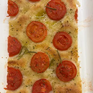 Focaccia ai pomodorini