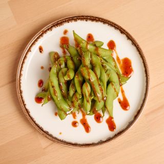 Edamame picante