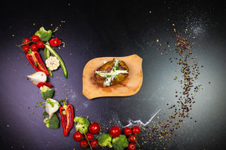 Cartof copt cu brânză de burduf