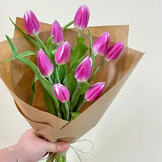 Ramo tulipanes morado/lila