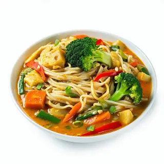 49. Fideos De Arroz Con Verduras Y Curry