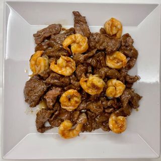 58. Ternera Con Gambas