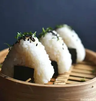 Onigiri Spicy Atún 1pz