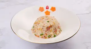 Zestaw z ryżem smażonym po Yangzhou