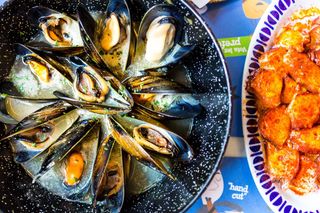 Mejillones a la marinera