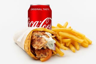 Piadina americana + patatine fritte + bevanda a scelta