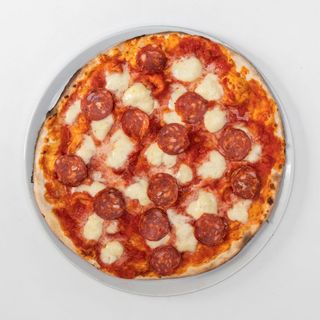 Margherita con salamino