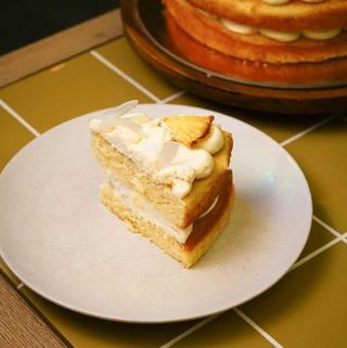 Bolo de Abacaxi e Coco