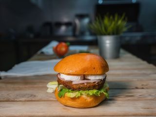 Burger Vegetarian De Queso De Cabra